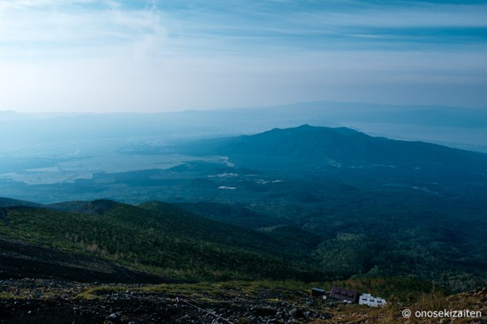 富士登山　小野石材店