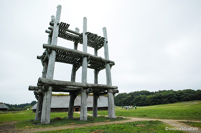 三内丸山遺跡　大型掘立柱建物