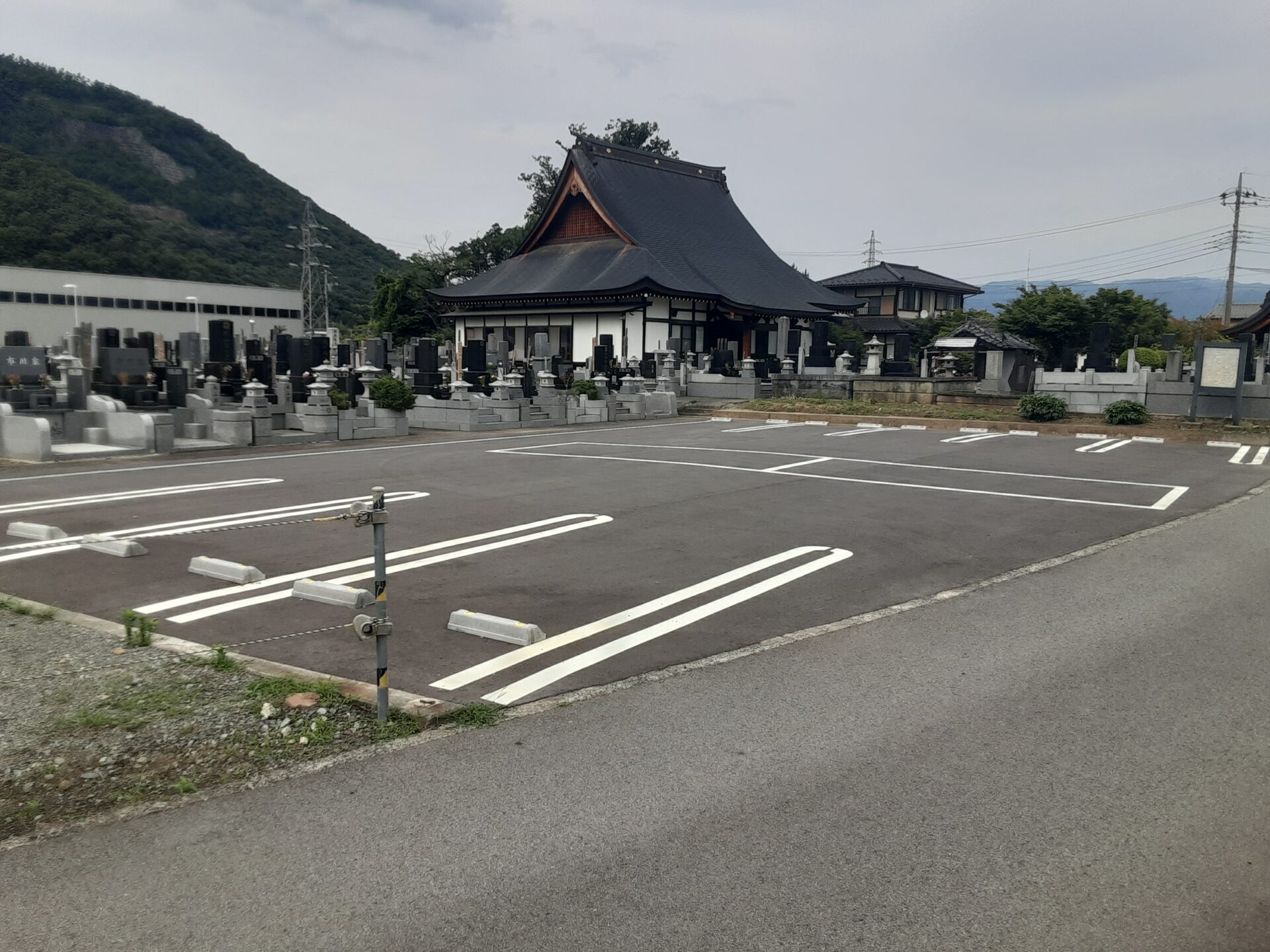 冨田山　寿徳院