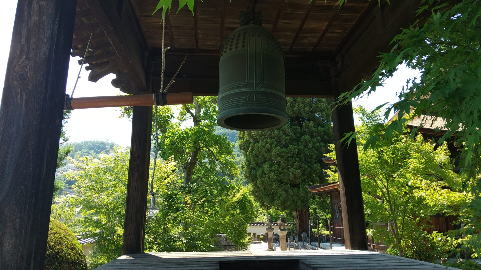 法蓋山　東光寺