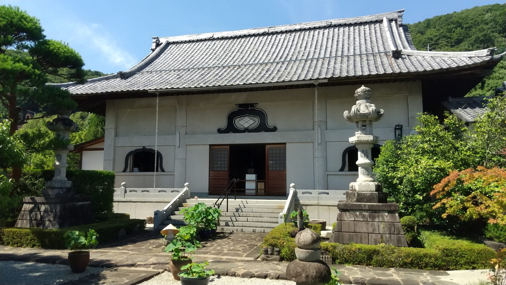 法蓋山　東光寺