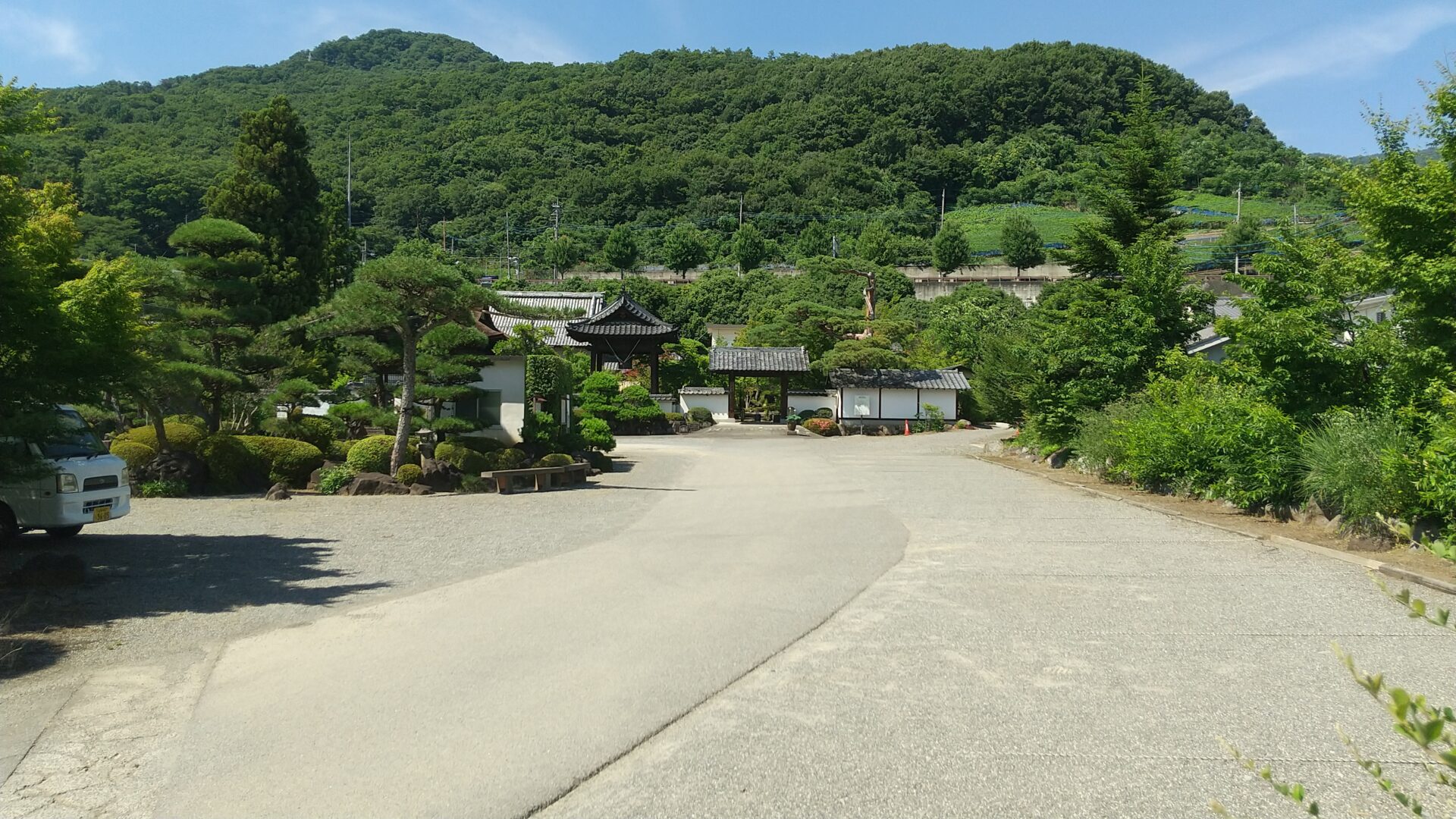 法蓋山　東光寺