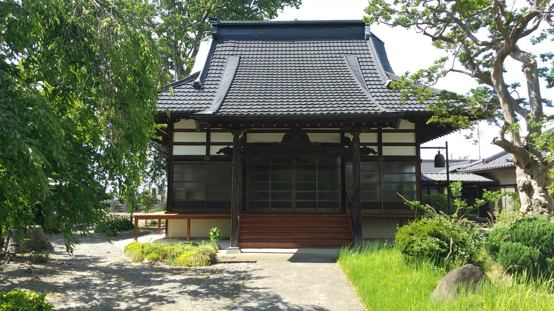 鎌田山　本誓寺