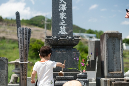 お墓参り　小野石材店ブログ